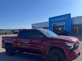 Used 2023 Chevrolet Silverado 1500 RST w/ Z71 Off-Road Package AWD/4WD video 3