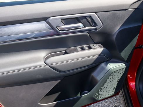 New 2027 GMC Terrain Elevation w/ LPO, Floor Liner Package AWD/4WD image 8