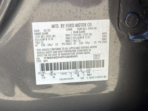 Certified 2023 Ford Explorer XLT w/ Equipment Group 202A AWD/4WD image 30