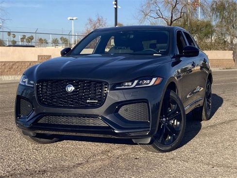 New 2025 Jaguar F-PACE R-Dynamic S image 3