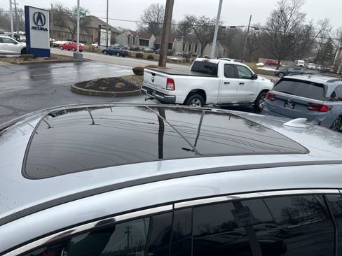 Certified 2022 Acura RDX w/ Technology Package image 7