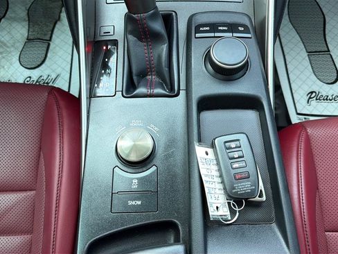 Used 2019 Lexus IS 300 F Sport w/ F Sport Package RWD image 28