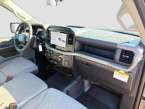 Used 2025 Ford F150 XL image 13