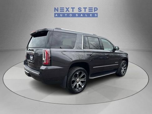Used 2017 GMC Yukon Denali w/ Open Road Package AWD/4WD image 8