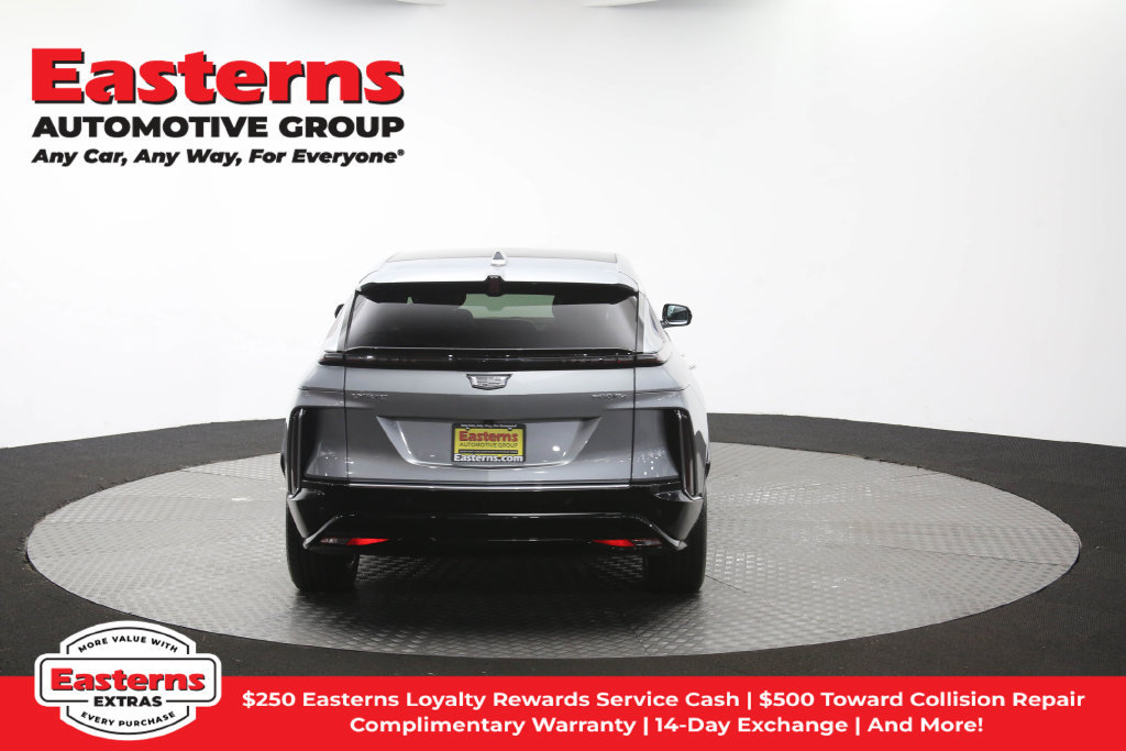 Used 2024 Cadillac Lyriq Luxury AWD/4WD image 44