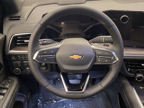 New 2026 Chevrolet Suburban Premier w/ Sun And Tow Package AWD/4WD image 31