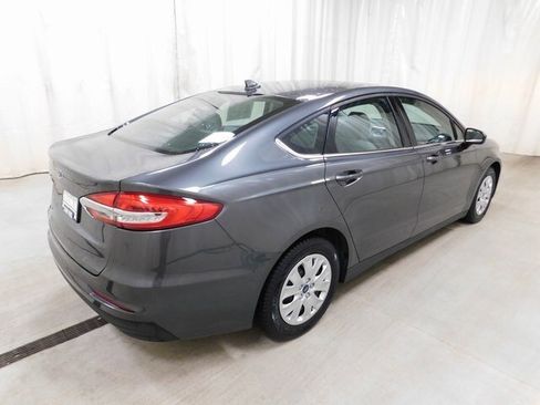 Used 2020 Ford Fusion S image 16