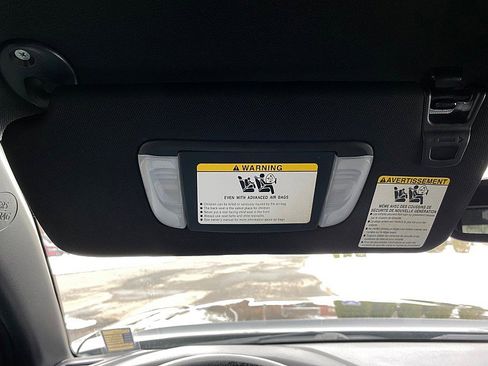 Used 2019 Toyota Tacoma TRD Off-Road w/ TRD Premium Off Road Package image 46