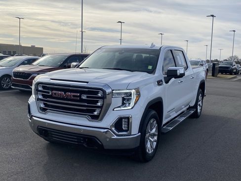 Used 2022 GMC Sierra 1500 SLT w/ SLT Premium Plus Package image 3