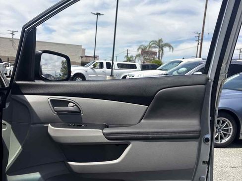 Used 2011 Honda Odyssey EX-L image 16