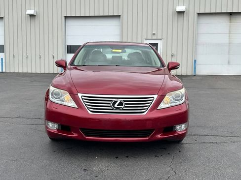 Used 2011 Lexus LS 460 AWD w/ Luxury Value Edition image 2