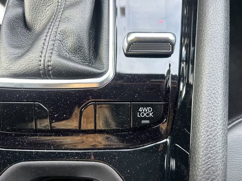 New 2026 Jeep Compass Latitude AWD/4WD image 19