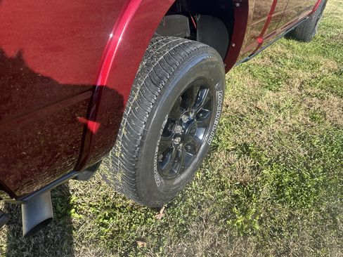 Used 2021 RAM 2500 Limited image 23