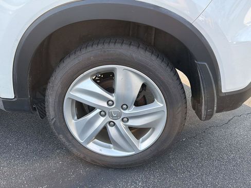 Used 2019 Honda HR-V EX image 9