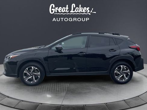 Used 2026 Subaru Crosstrek 2.0i Premium image 2