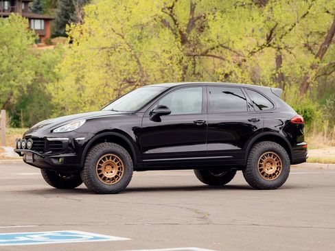 Used 2015 Porsche Cayenne Diesel AWD/4WD image 14