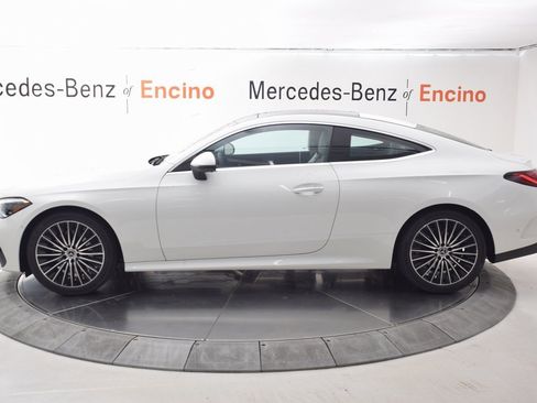 New 2026 Mercedes-Benz CLE 300 4MATIC Coupe image 3