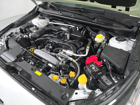 New 2025 Subaru Crosstrek 2.5i Limited w/ Popular Package #3A image 12