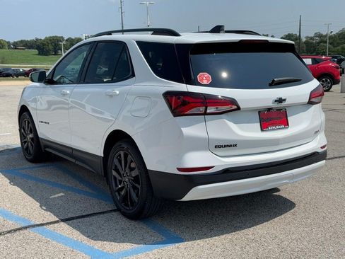 Used 2024 Chevrolet Equinox RS w/ RS Leather Package FWD image 8