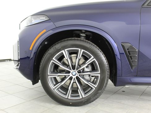 New 2026 BMW X5 xDrive40i w/ M Sport Package image 11