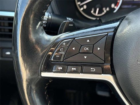 Used 2020 Nissan Altima 2.5 SR w/ Premium Package image 25