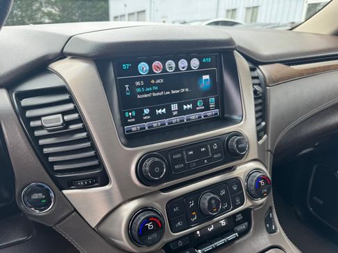 Used 2018 GMC Yukon Denali w/ Denali Ultimate Package AWD/4WD image 18