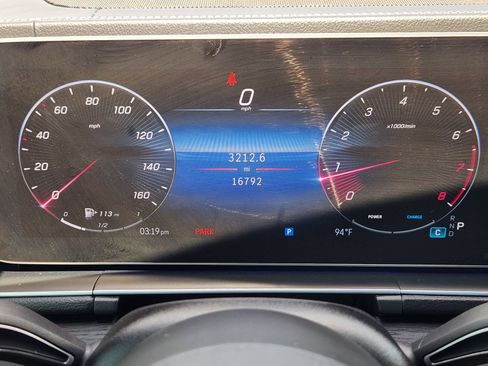 Used 2025 Mercedes-Benz GLE 450 4MATIC Coupe image 17