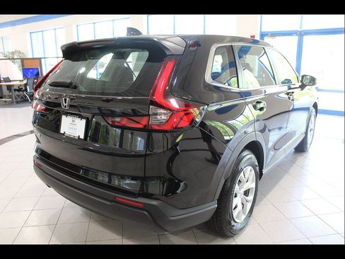 Certified 2024 Honda CR-V LX image 5
