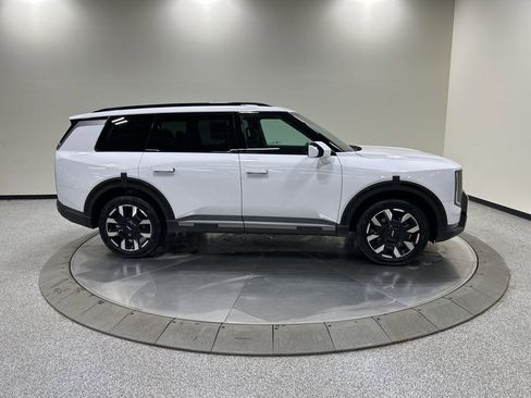 New 2027 Kia Telluride S image 4