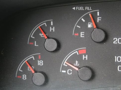 Used 2001 Ford F550 2WD Regular Cab Super Duty image 23