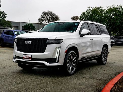 Used 2023 Cadillac Escalade Sport Platinum image 9