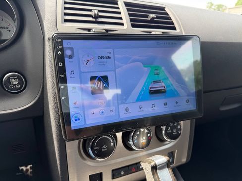 Used 2013 Dodge Challenger SRT8 w/ Harman Kardon Audio Group RWD image 26