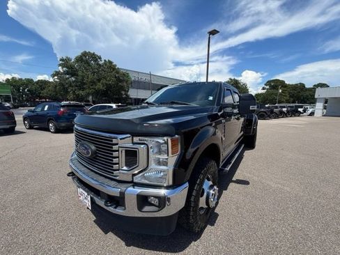 Used 2022 Ford F350 Lariat w/ Lariat Ultimate Package AWD/4WD image 4