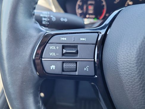 Used 2024 Honda HR-V EX-L image 30