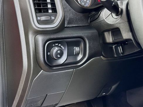 Used 2026 RAM 2500 Big Horn AWD/4WD image 8