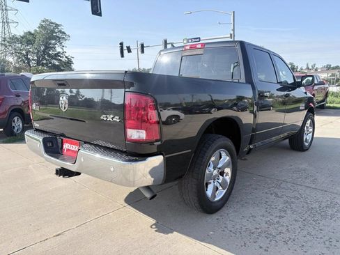 Used 2017 RAM 1500 Big Horn AWD/4WD image 4