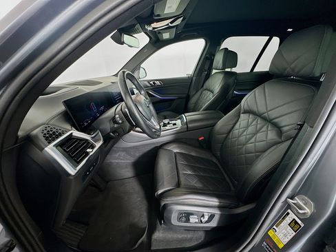 Used 2024 BMW X5 sDrive40i image 13