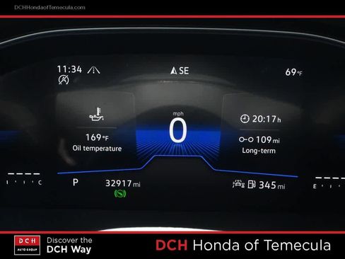 Used 2025 Volkswagen Jetta SE FWD image 10