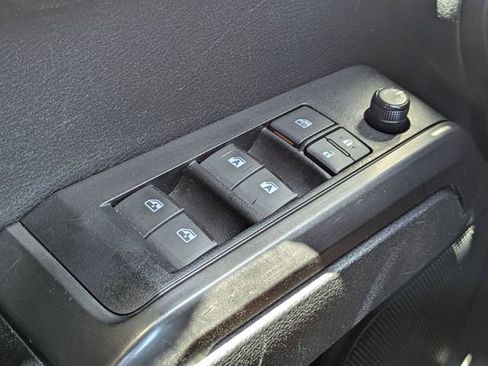 Used 2022 Toyota Tacoma TRD Sport w/ Technology Package AWD/4WD image 23
