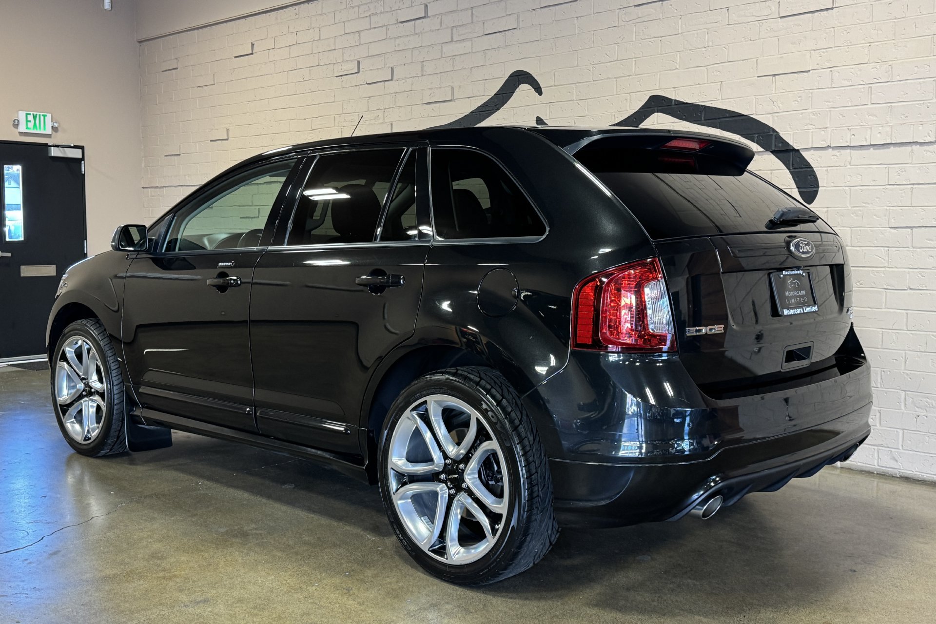 Used 2014 Ford Edge Sport w/ Driver Entry Package AWD/4WD image 6