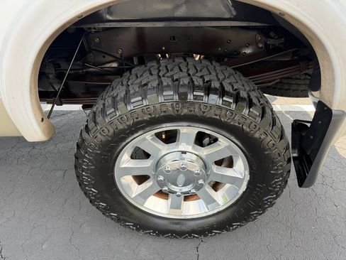 Used 2010 Ford F350 Lariat AWD/4WD image 12