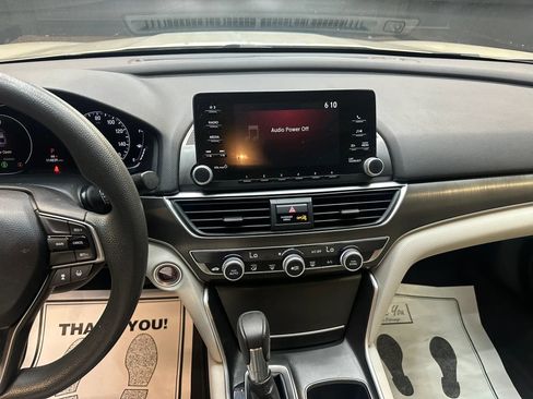 Used 2018 Honda Accord LX image 13