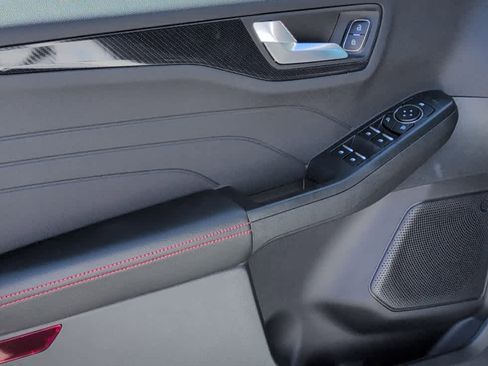New 2026 Ford Escape ST-Line w/ Cold Weather Package image 9