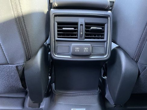 Used 2024 Subaru Forester Wilderness w/ Convenience Package image 35