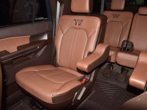 Used 2024 Ford Expedition Max King Ranch RWD image 20