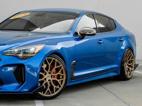 Used 2018 Kia Stinger GT RWD image 8