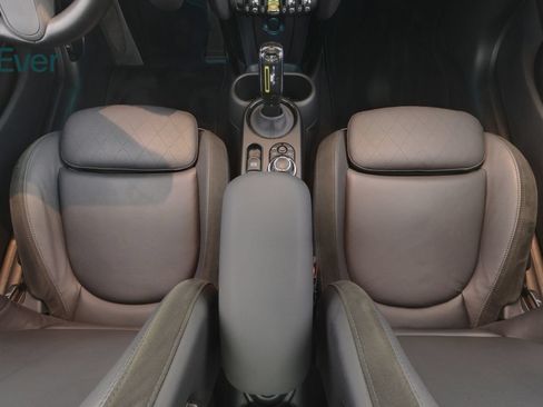 Used 2024 MINI Cooper SE w/ Signature Upholstery Package FWD image 23