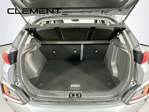 Used 2019 Hyundai Kona Limited FWD image 11