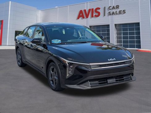 Used 2025 Kia K4 FWD image 3