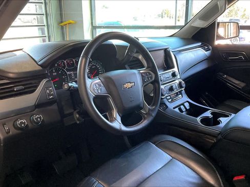 Used 2017 Chevrolet Tahoe LT image 16
